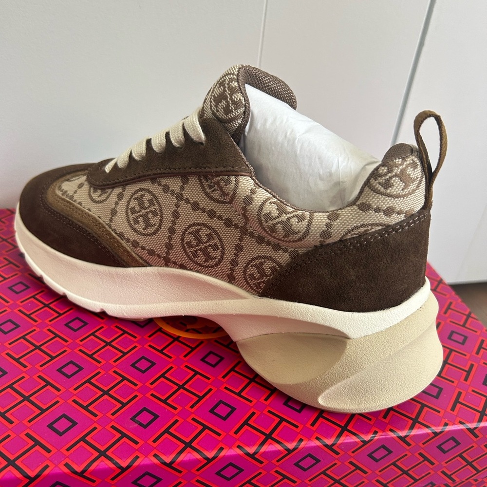 Tory Burch good luck trainer